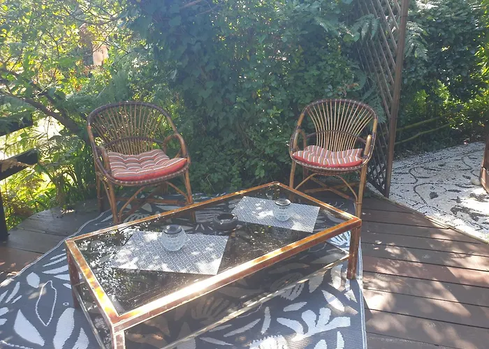 Kemping L'hermitage Au Sein D'un Jardin Foret Pres De L'ocean *