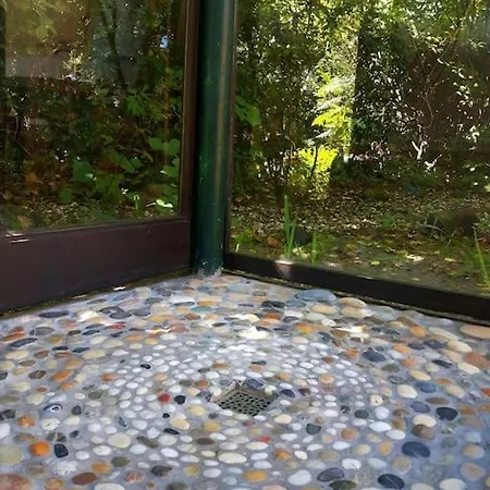L'ermitage Au Sein D'un Jardin Foret Pres De L'ocean Camping