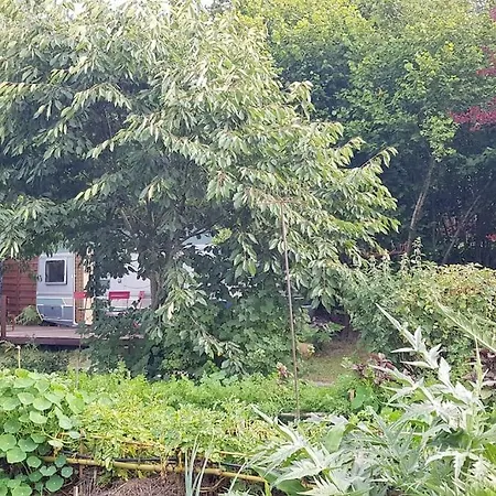 L'ermitage Au Sein D'un Jardin Foret Pres De L'ocean *