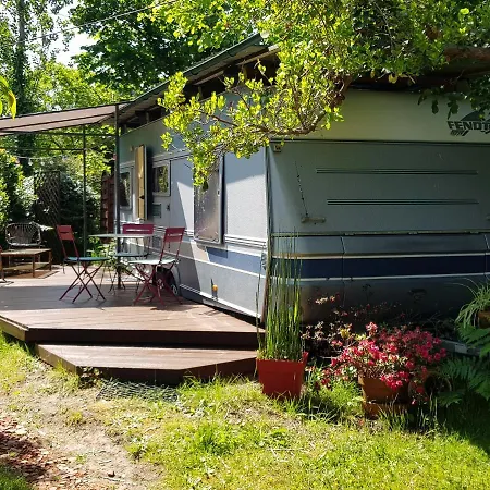 L'ermitage Au Sein D'un Jardin Forêt Près De L'océan Camping *