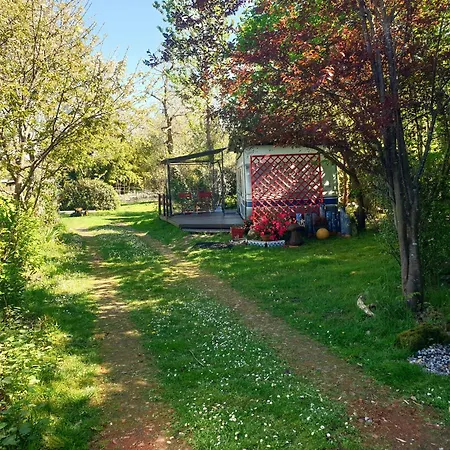L'hermitage Au Sein D'un Jardin Foret Pres De L'ocean *