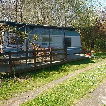 Camping L'ermitage Au Sein D'un Jardin Forêt Près De L'océan *