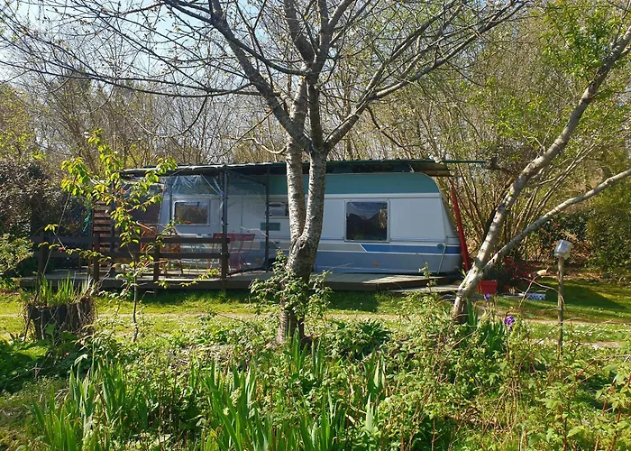 L'hermitage Au Sein D'un Jardin Foret Pres De L'ocean *
